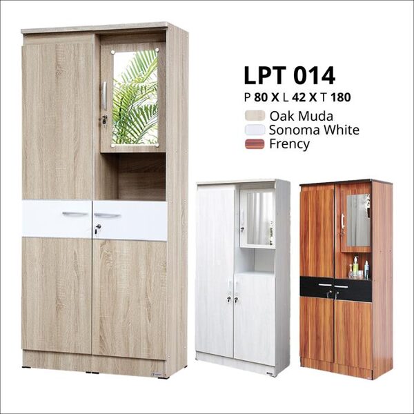 LEMARI BAJU RP 700.000