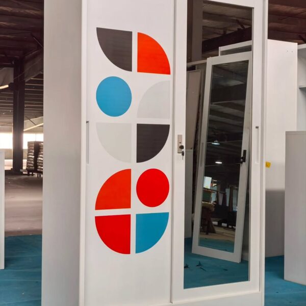 LEMARI PAKAIAN BESI RP 1.999.999