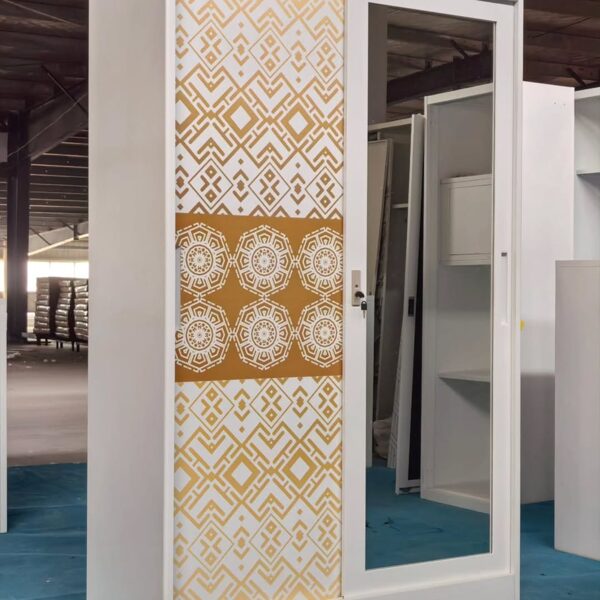 LEMARI PAKAIAN BESI RP 1.999.999